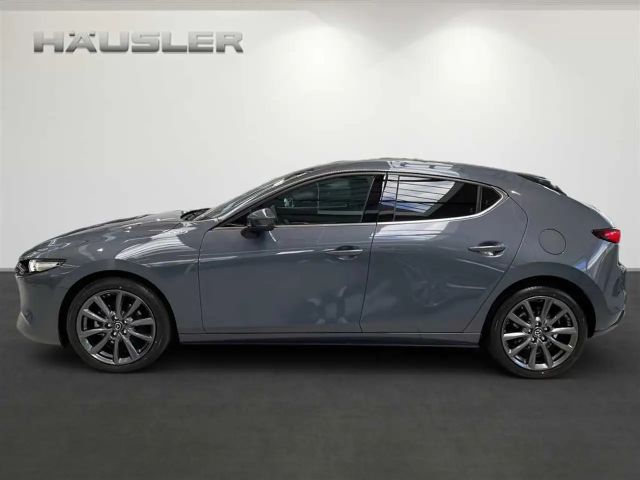 Mazda 3 Exclusive-line