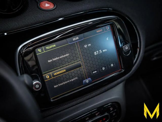 Smart EQ fortwo Cabrio JBL Prime