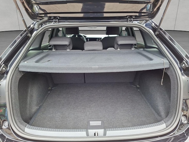 Volkswagen Taigo 1.0 TSI DSG R-Line