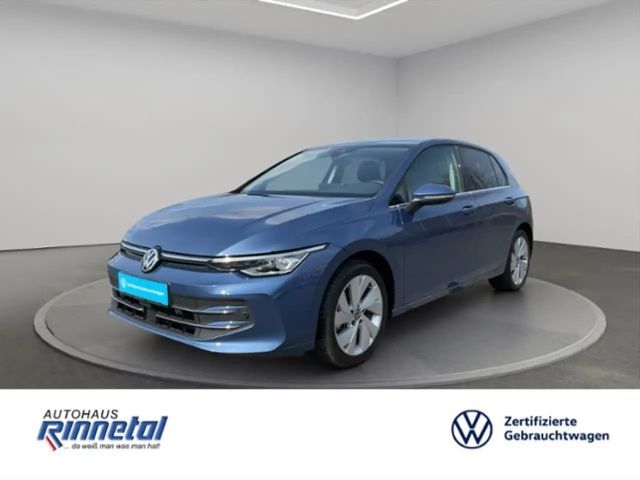 Volkswagen Golf 1.5 TSI Golf VIII Plus Style