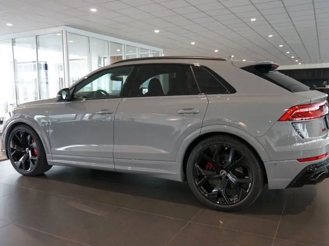 Audi RS Q8 | Dynamik+ | HuD | Keramik | Pano | 305km/h