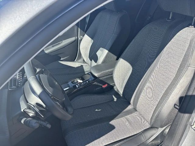 Peugeot 208 Allure Pack EAT8 PureTech