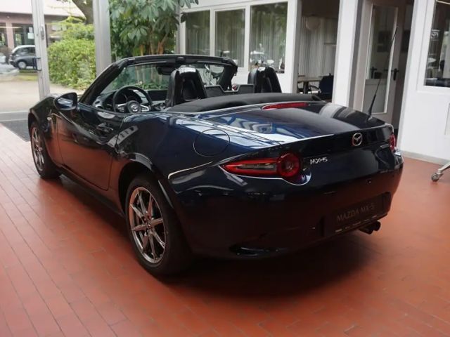 Mazda MX-5 SkyActiv