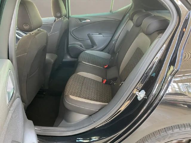 Opel Astra GS-Line Grand Sport