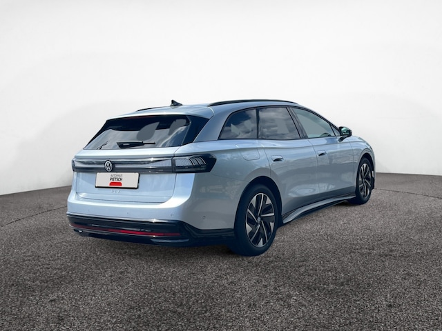 Volkswagen ID.7 IQ.Drive Pro Tourer