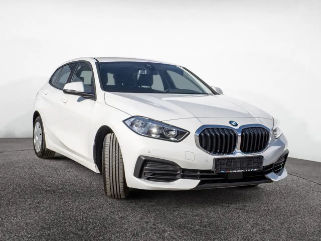 BMW 116 116i Sedan