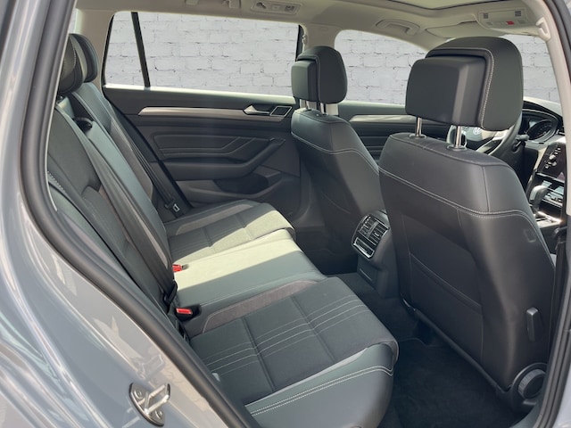 Volkswagen Passat 2.0 TDI 4Motion DSG Variant