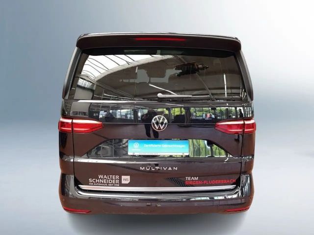 Volkswagen Multivan 2.0 TDI DSG Style T7