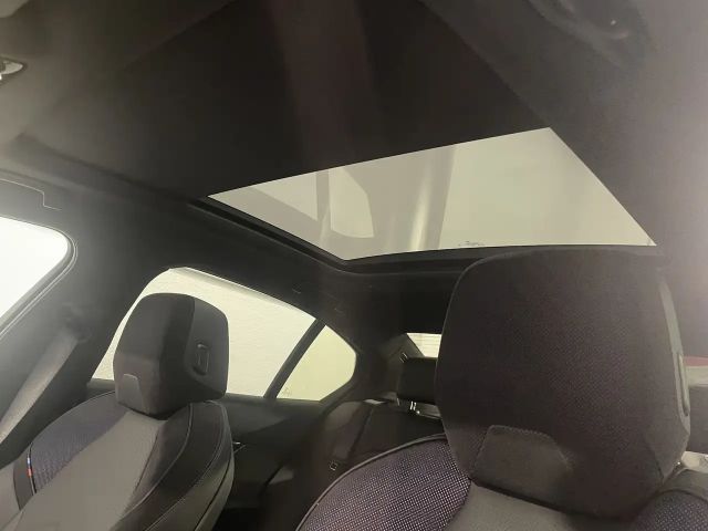 BMW 520 520d M-Sport Sedan xDrive