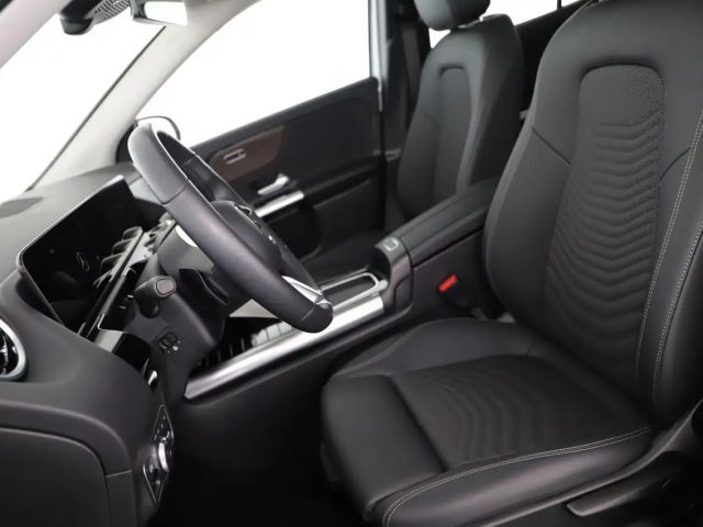 Mercedes-Benz GLA 200 Progressive