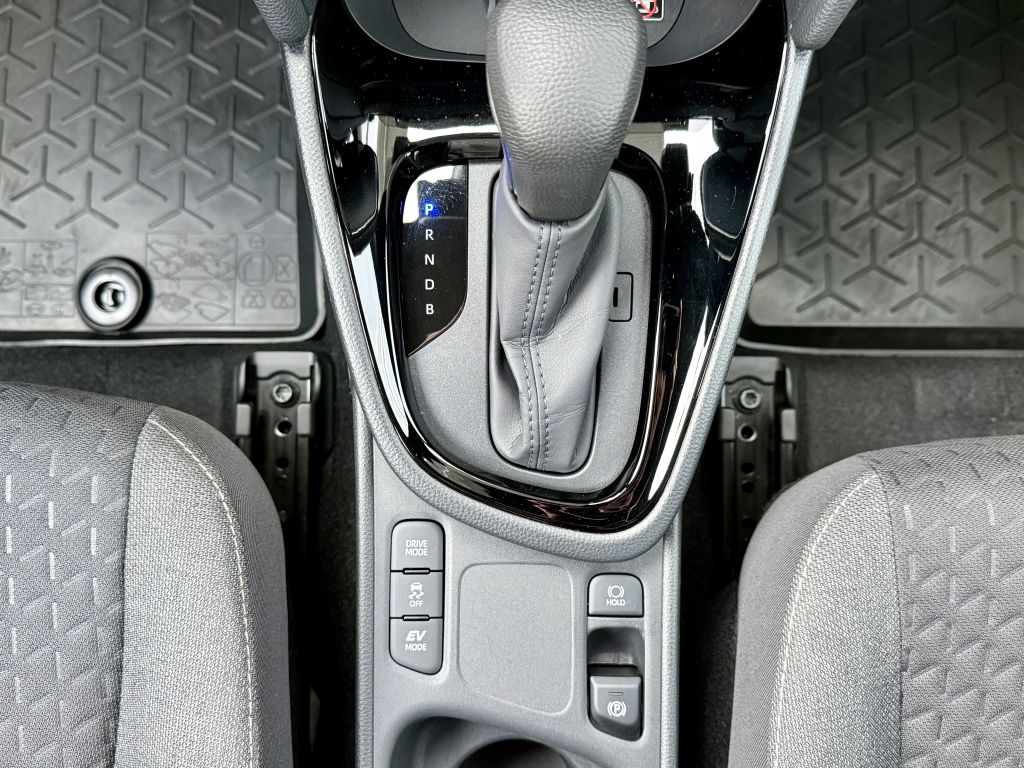 Toyota Yaris Cross 4x2 5-deurs Plus