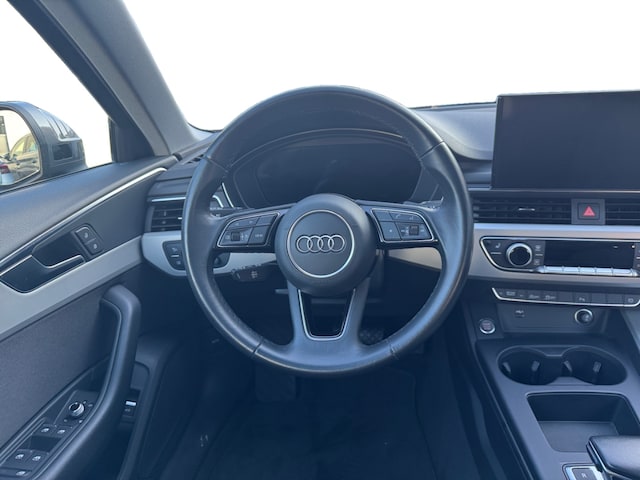 Audi A4 40 TFSI Avant S-Tronic