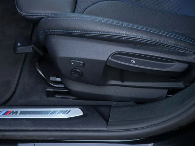 BMW 120 120d M-Sport Sedan