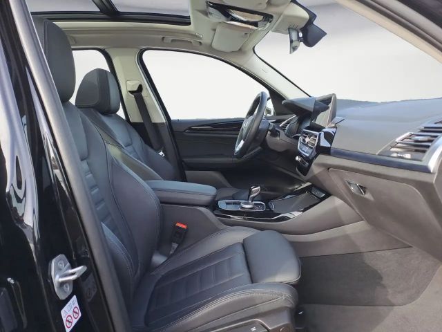 BMW X3 xDrive30e