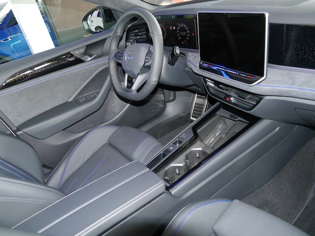 Volkswagen Passat DSG R-Line eHybrid