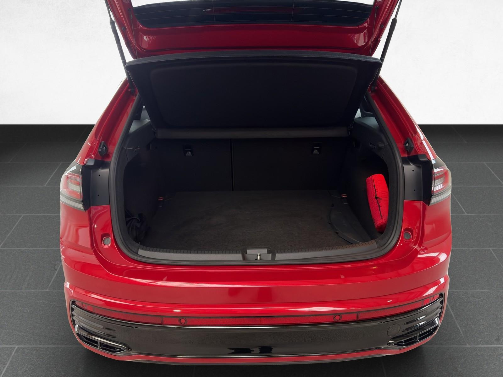 Volkswagen Taigo 1.5 TSI DSG R-Line