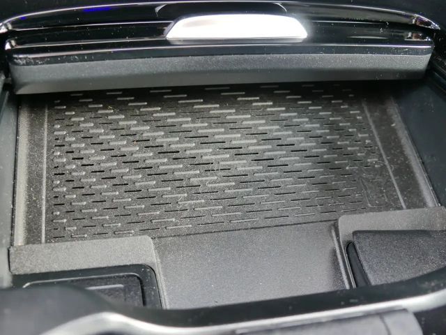 Mercedes-Benz CLA 200 AMG Line Coupé