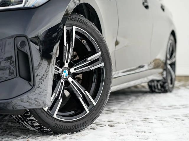 BMW 320 320d M-Sport Touring