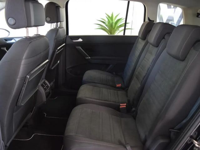 Volkswagen Touran Comfortline DSG R-Line