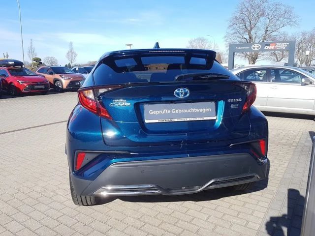 Toyota C-HR Hybride Team D