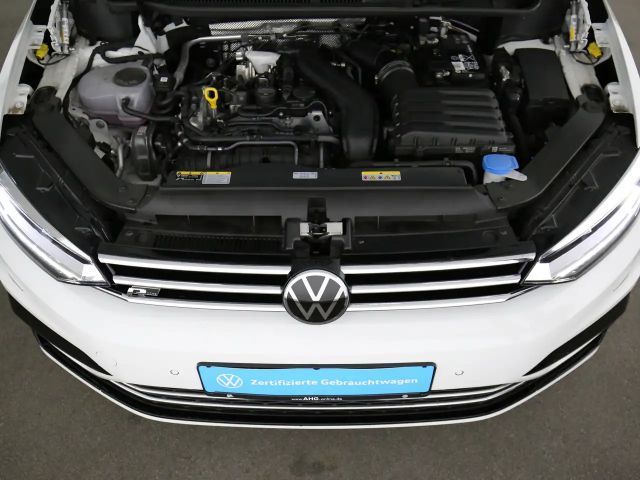 Volkswagen Touran 1.5 TSI DSG R-Line