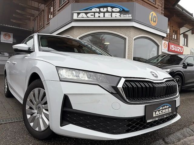 Skoda Octavia Kombi 2,0 TDI Essence