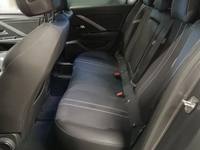 Opel Astra 1.2 Turbo