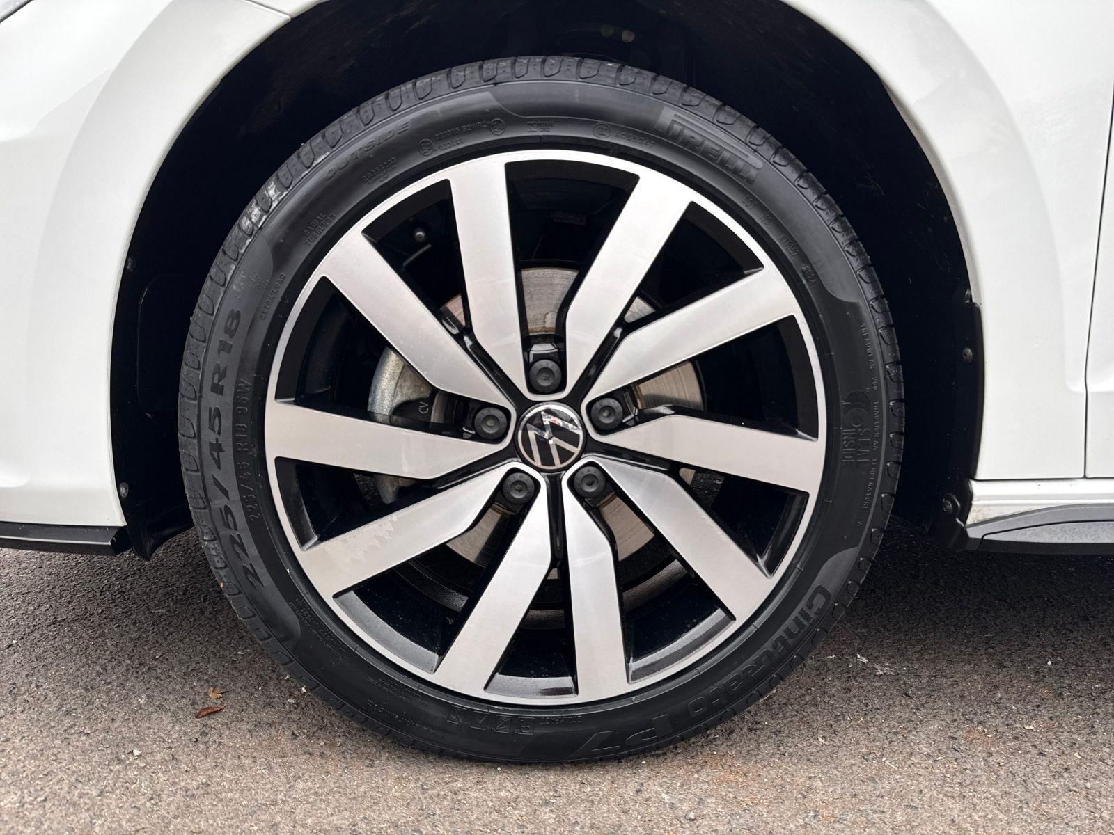 Volkswagen Touran 1.5 TSI DSG Highline