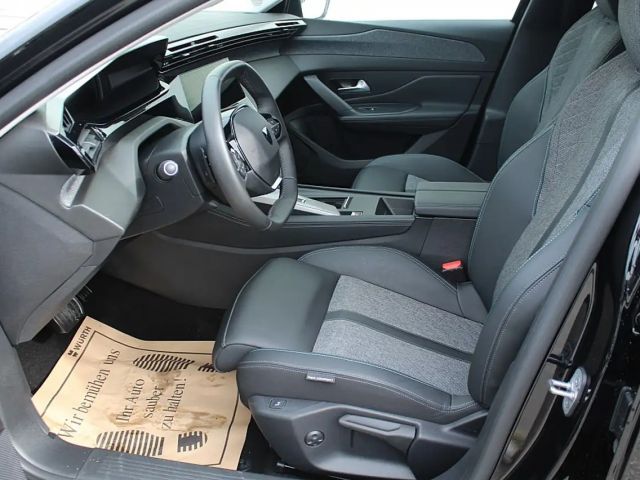 Peugeot 408 130 Allure Pack EAT8 PureTech