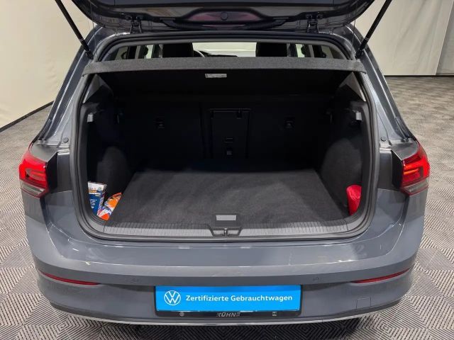 Volkswagen Golf 1.5 eTSI DSG Style