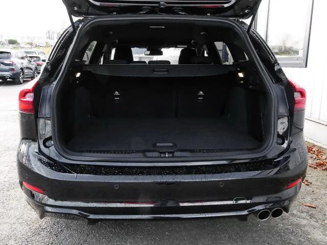 Ford Focus EcoBoost ST Line