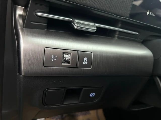 Hyundai Kona 64 kWh Electric