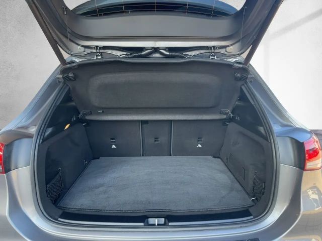 Mercedes-Benz GLA 180 Style