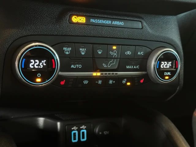 Ford Kuga Cool & Connect