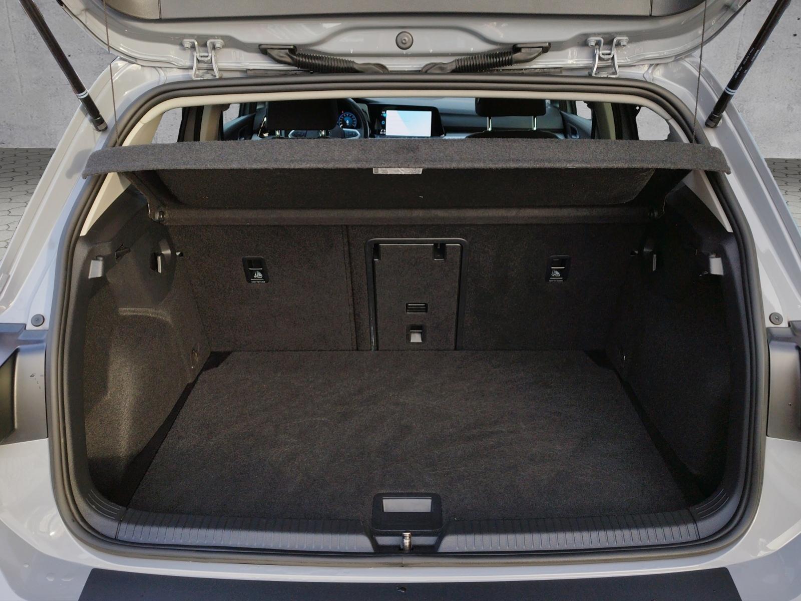 Volkswagen Golf 1.5 TSI Golf VIII Life