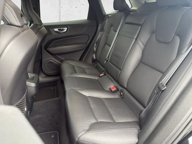 Volvo XC60 AWD Momentum