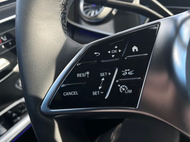 Mercedes-Benz EQE 350 Sedan