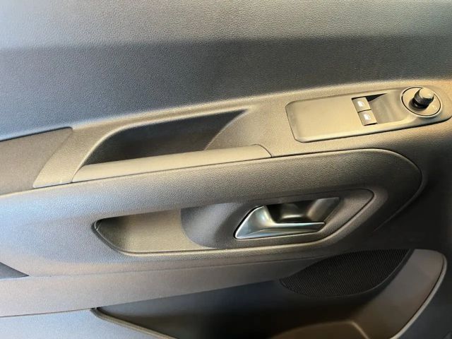 Opel Combo PKW BHDI 100 5-Sitzer