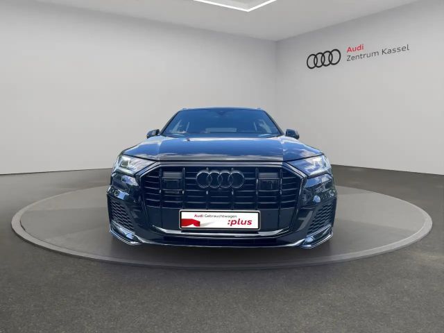 Audi Q7 55 TFSI Quattro S-Line