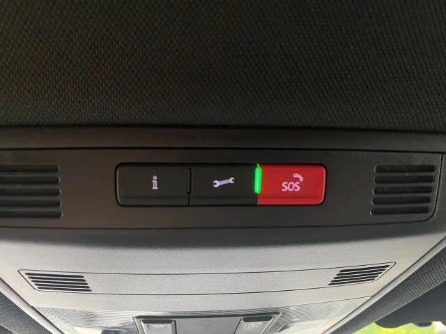 Volkswagen T-Roc IQ.Drive R-Line