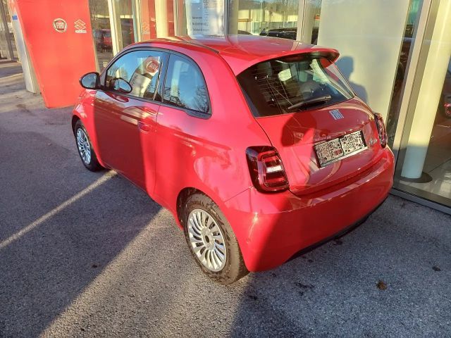 Fiat 500e 42 kWh