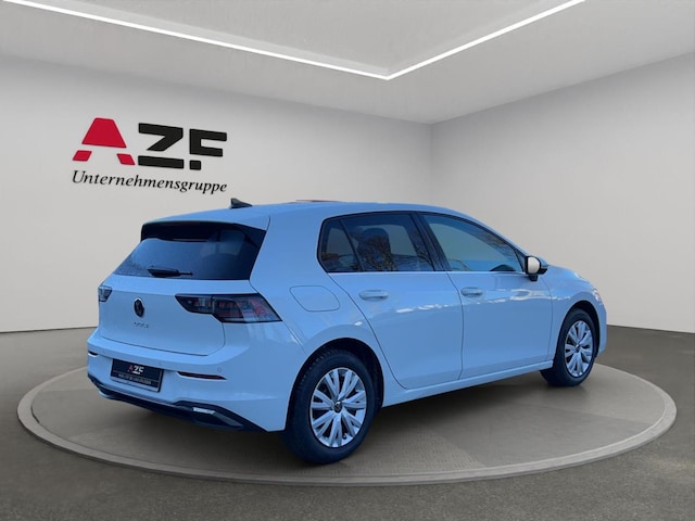 Volkswagen Golf Style