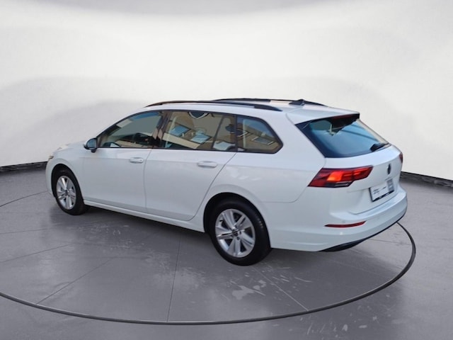 Volkswagen Golf Life Variant