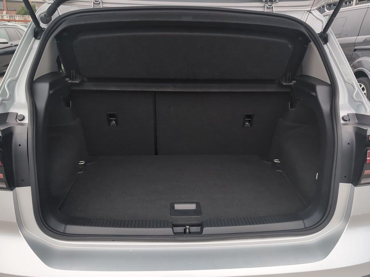 Volkswagen T-Cross Style