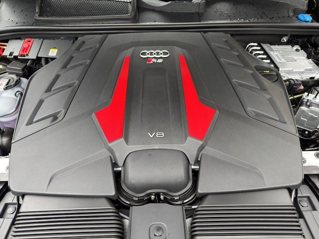 Audi RS Q8 Performance Quattro