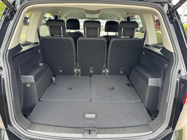 Volkswagen Touran 1.5 TSI Comfortline