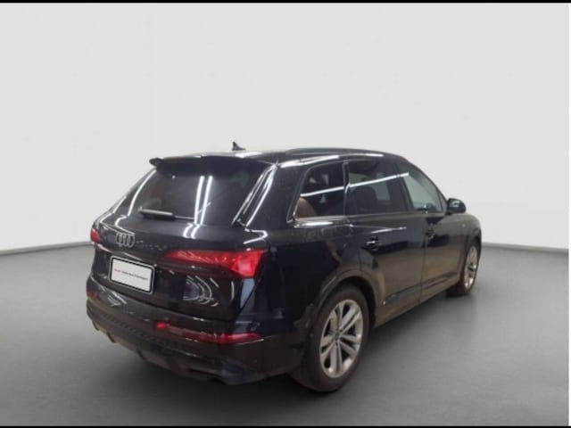 Audi Q7 50 TDI Quattro S-Line