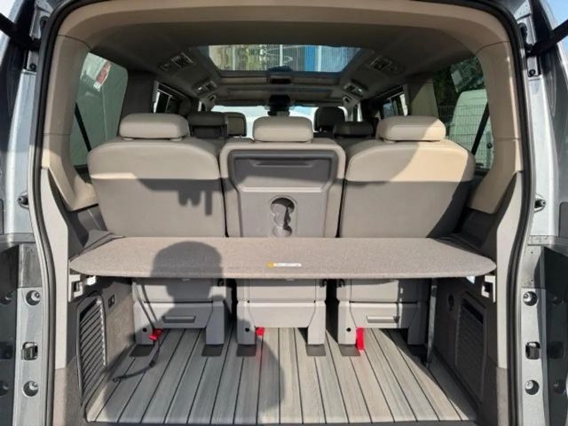 Volkswagen Multivan 2.0 TDI DSG Lang Style T7