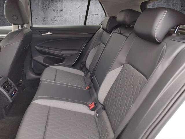 Volkswagen Golf 1.5 eTSI DSG Golf VIII