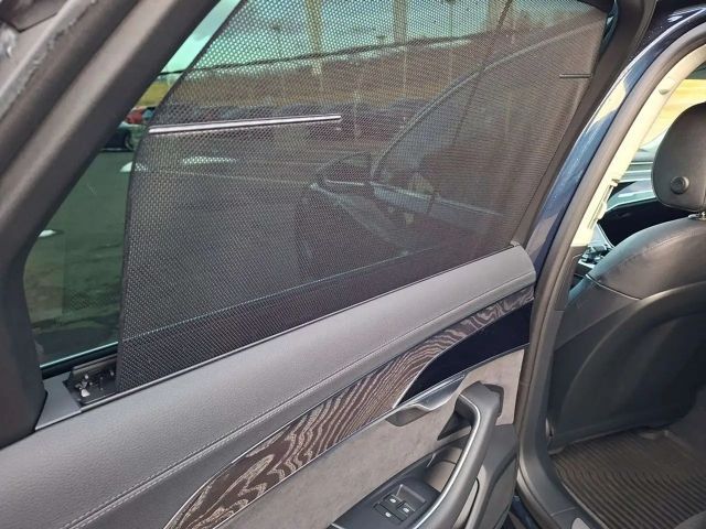 Audi A8 60 TFSI Hybride Quattro